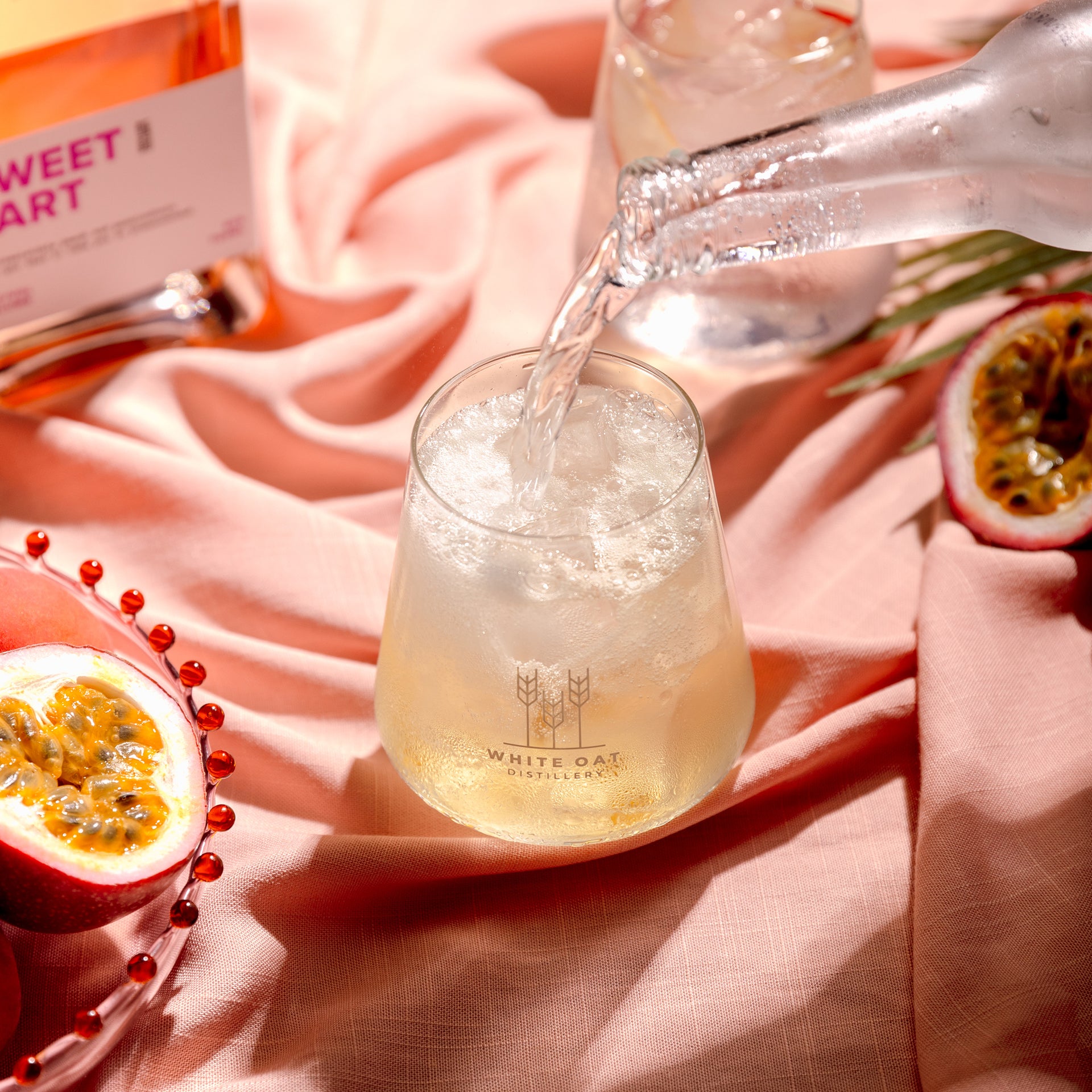 Peach & Passionfruit Sour Gin